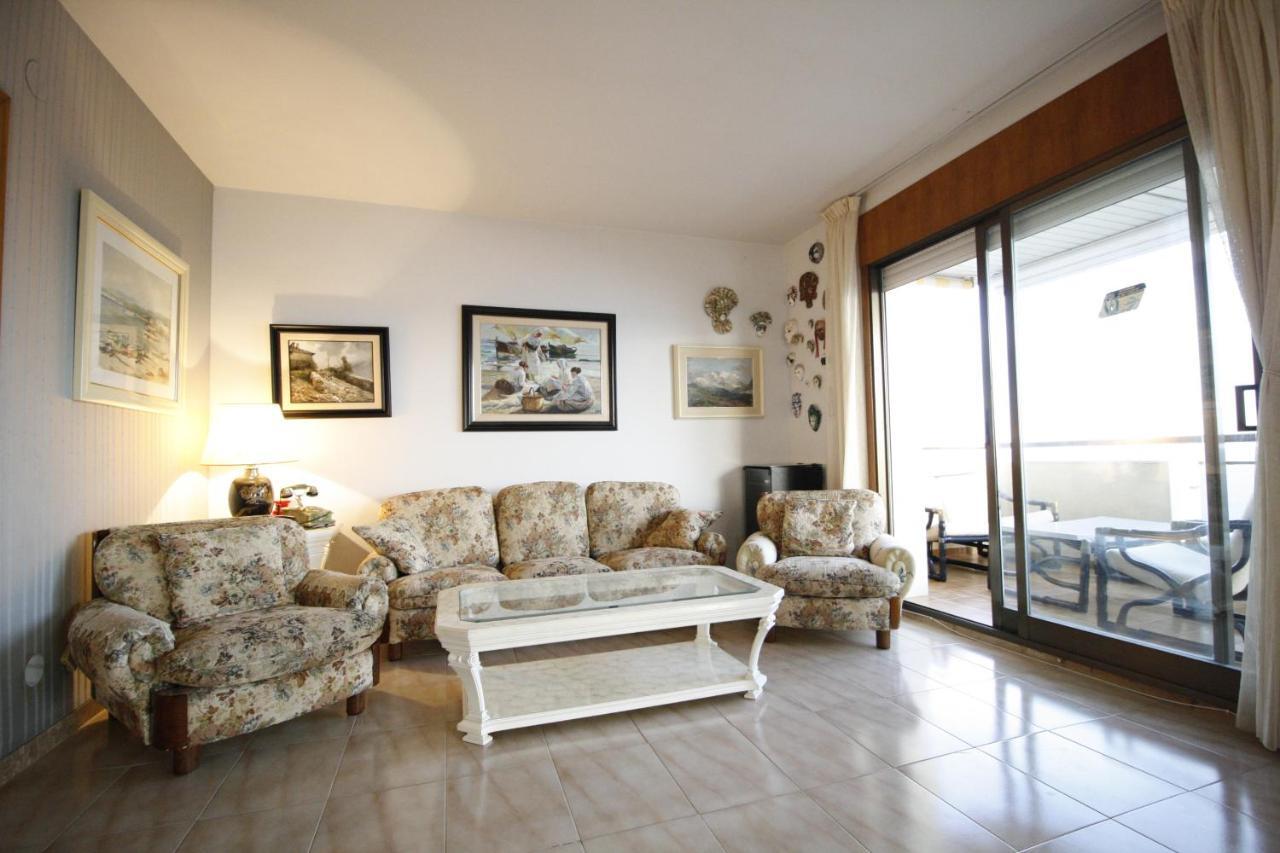 Апартаменти Apartamento Para 8 Sobre El Mar Салоу Екстер'єр фото