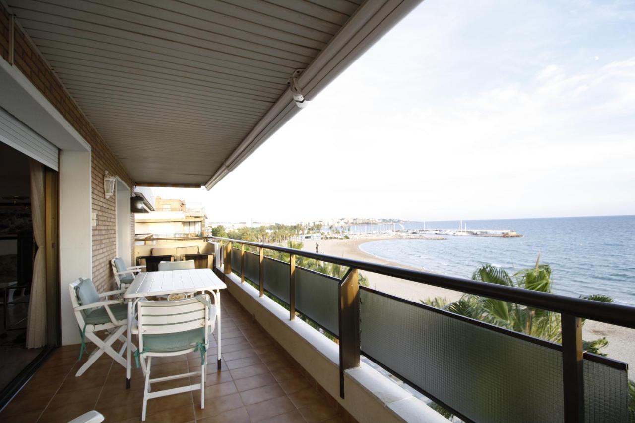 Апартаменти Apartamento Para 8 Sobre El Mar Салоу Екстер'єр фото