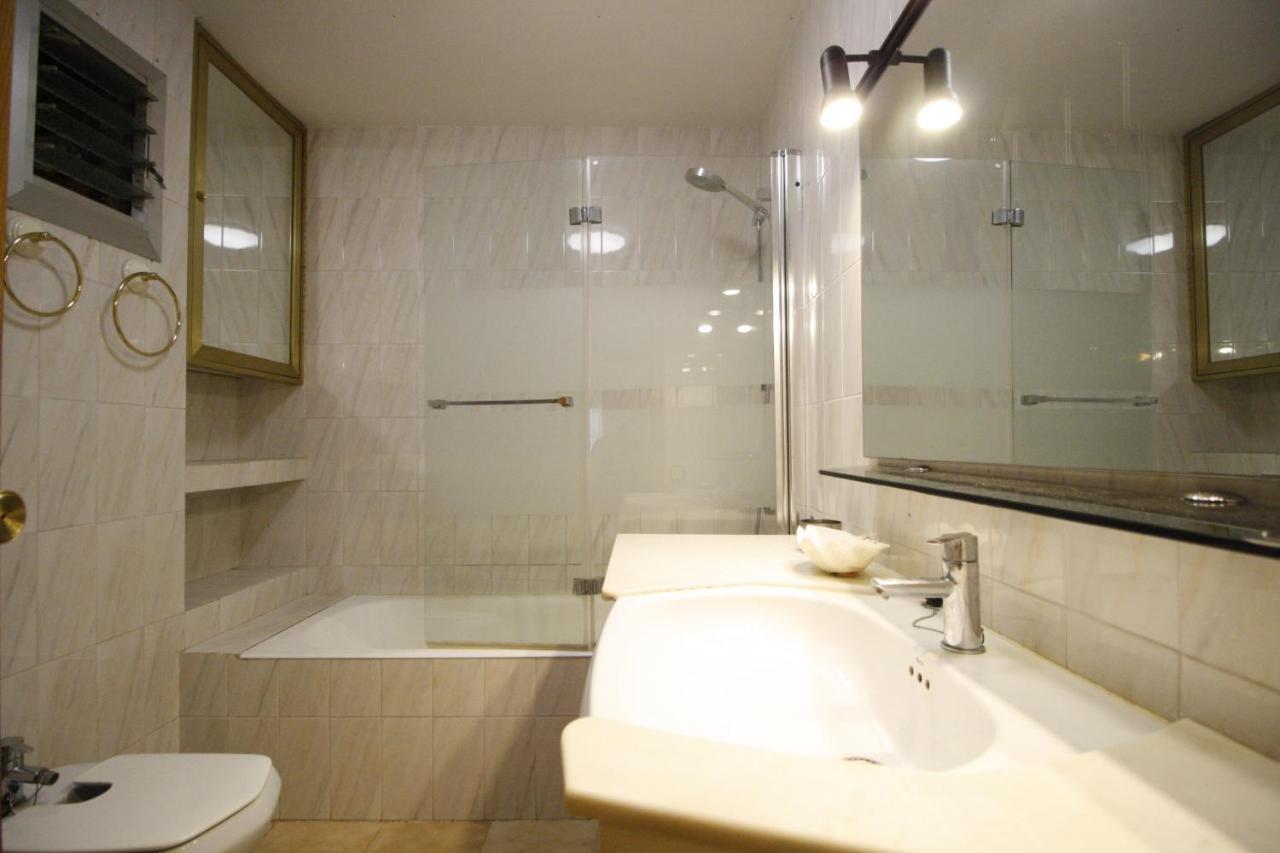 Апартаменти Apartamento Para 8 Sobre El Mar Салоу Екстер'єр фото